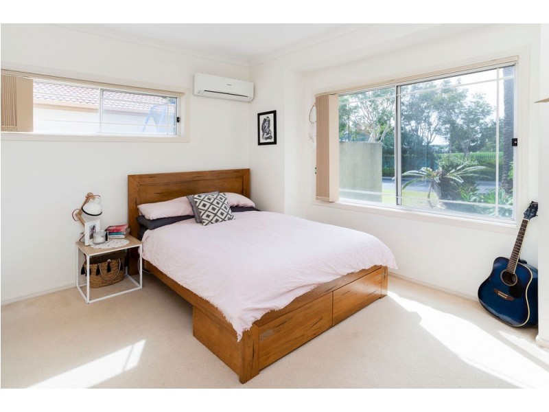 1048 Rosebank Way, Hope Island QLD 4212