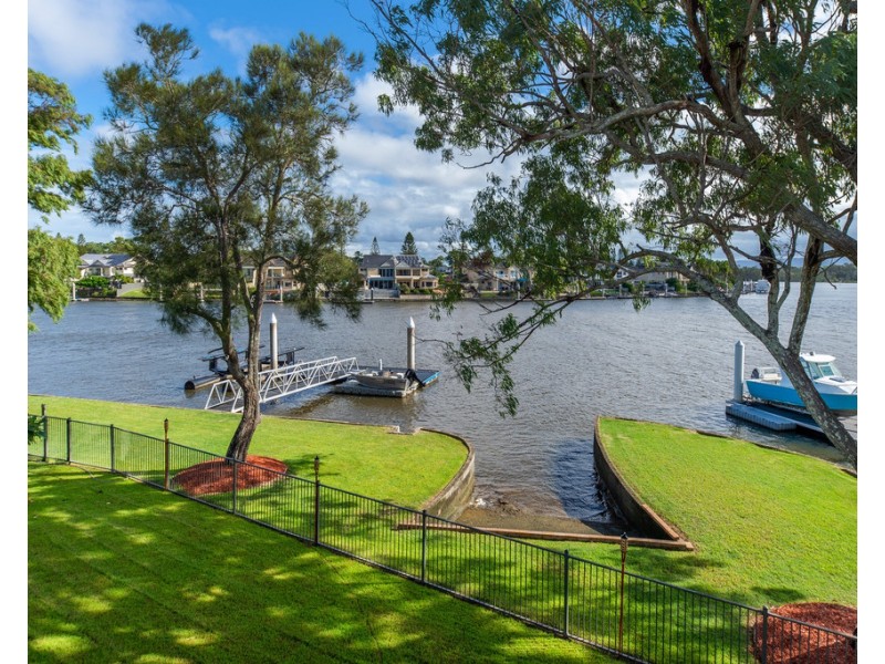 15 Lachlan Drive, Coomera QLD 4209