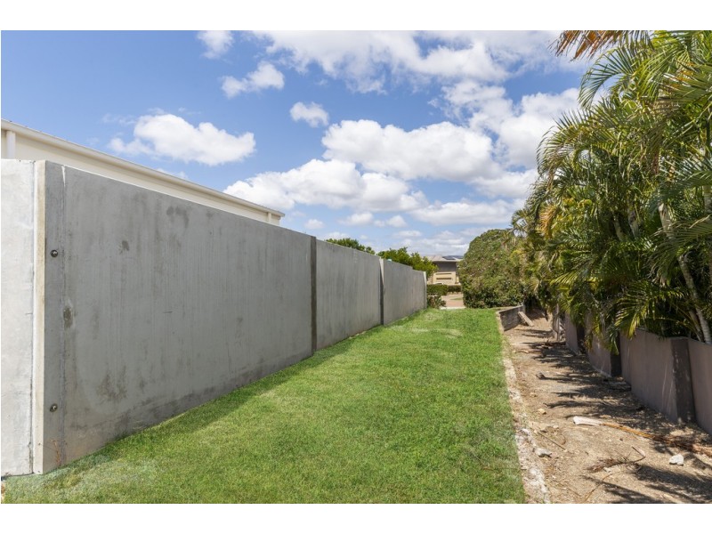 2 Edgewater Place, Helensvale QLD 4212