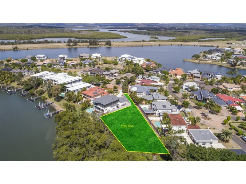 2 Edgewater Place, Helensvale QLD 4212