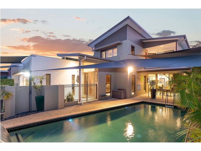 62 Southaven Drive, Helensvale QLD 4212