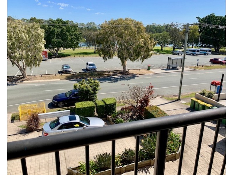 10/1 Pinnaroo Street, Hope Island QLD 4212