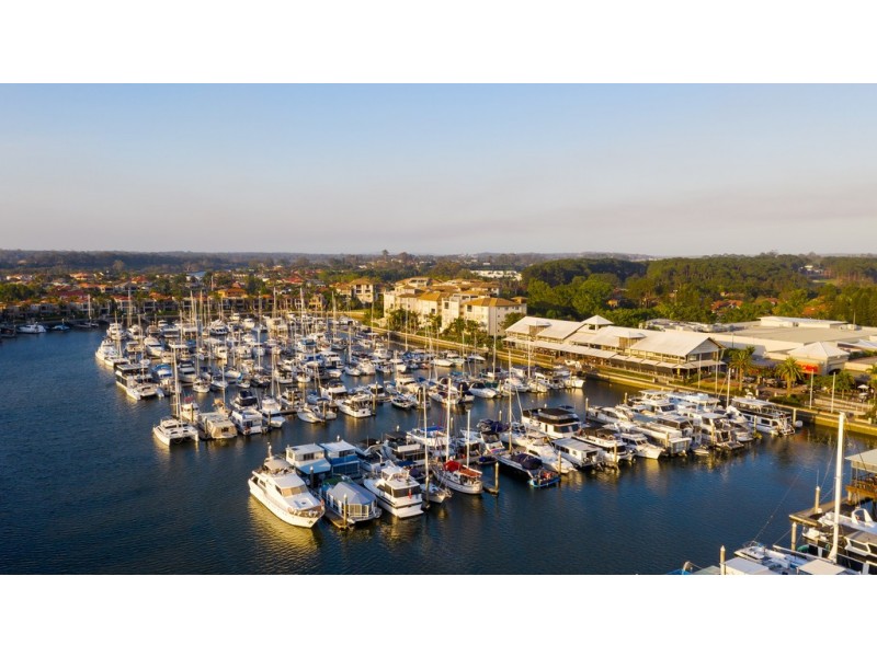 0 Santa Barbara Road, Hope Island Resort Marina, Hope Island QLD 4212