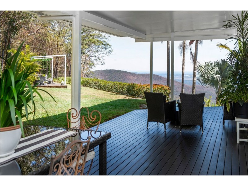 1716 Tamborine Oxenford Road, Wongawallan QLD 4210
