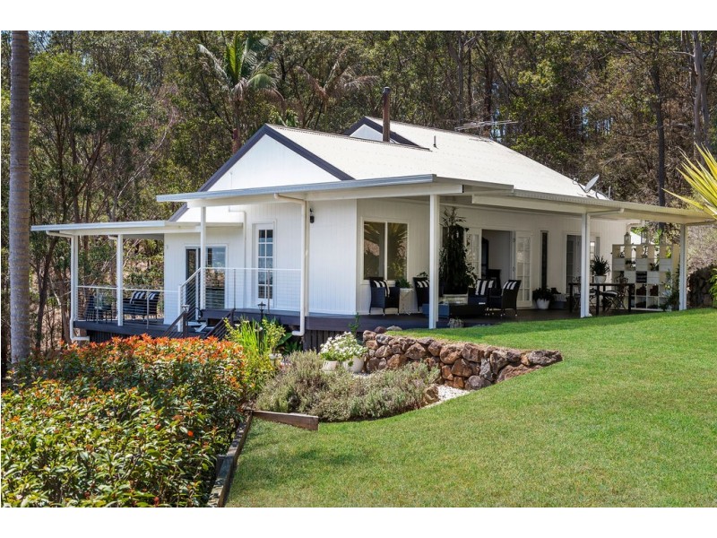 1716 Tamborine Oxenford Road, Wongawallan QLD 4210
