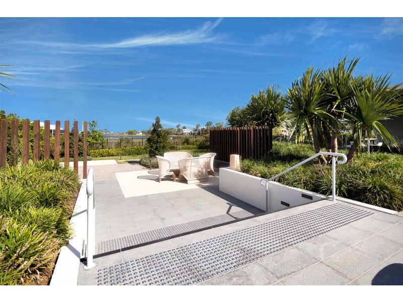 24/93 Sheehan Avenue, Hope Island QLD 4212