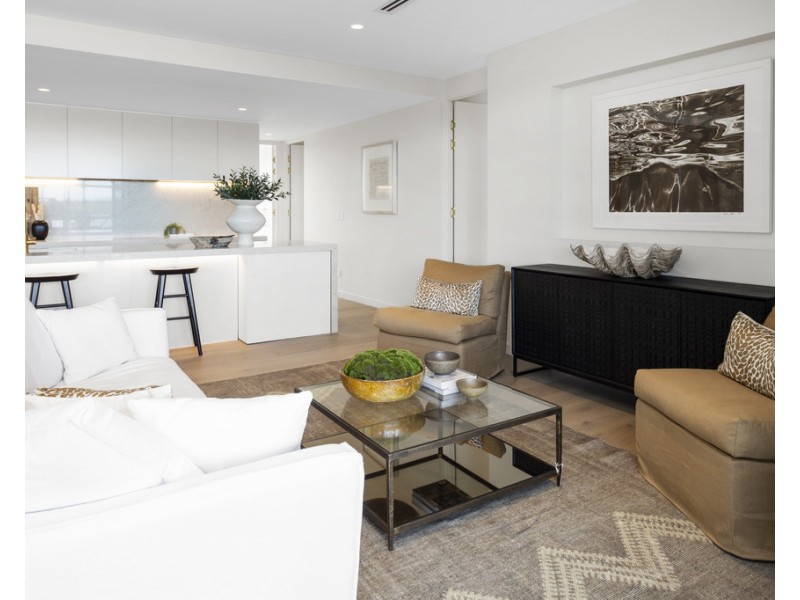 2 Havana Way Sovereign Shores ‘Marquis’, Paradise Point QLD 4216