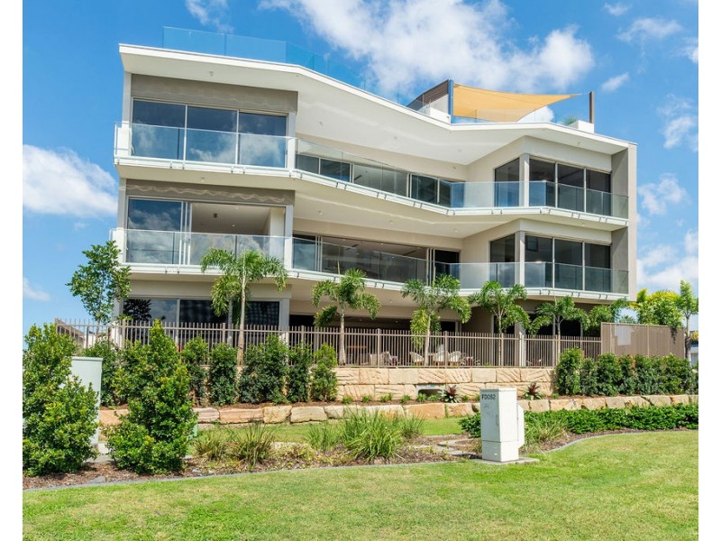 2 Havana Way Sovereign Shores ‘Marquis’, Paradise Point QLD 4216