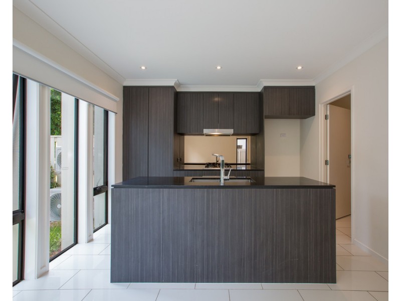 26/126 Marina Quays Boulevard, Hope Island QLD 4212