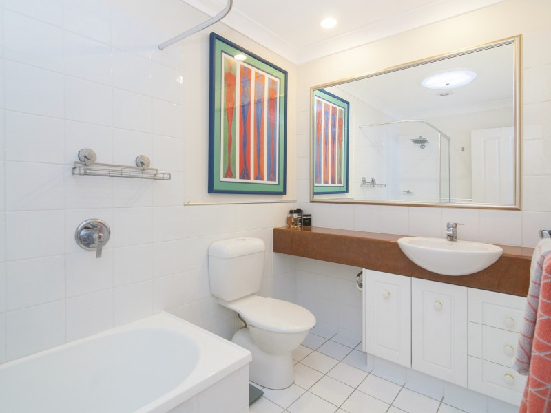 30/60 Caseys Road, Hope Island QLD 4212