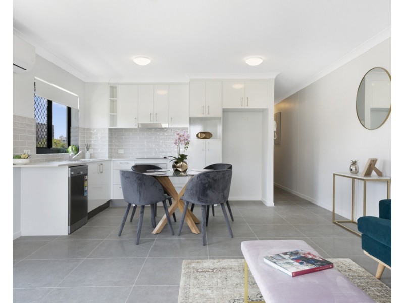 1/23 Minnie Street, Southport QLD 4215