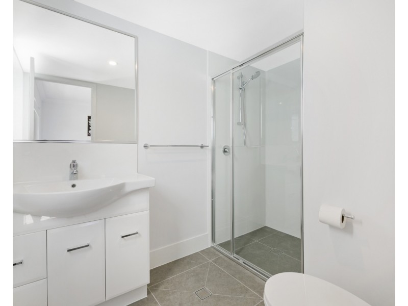 1/23 Minnie Street, Southport QLD 4215