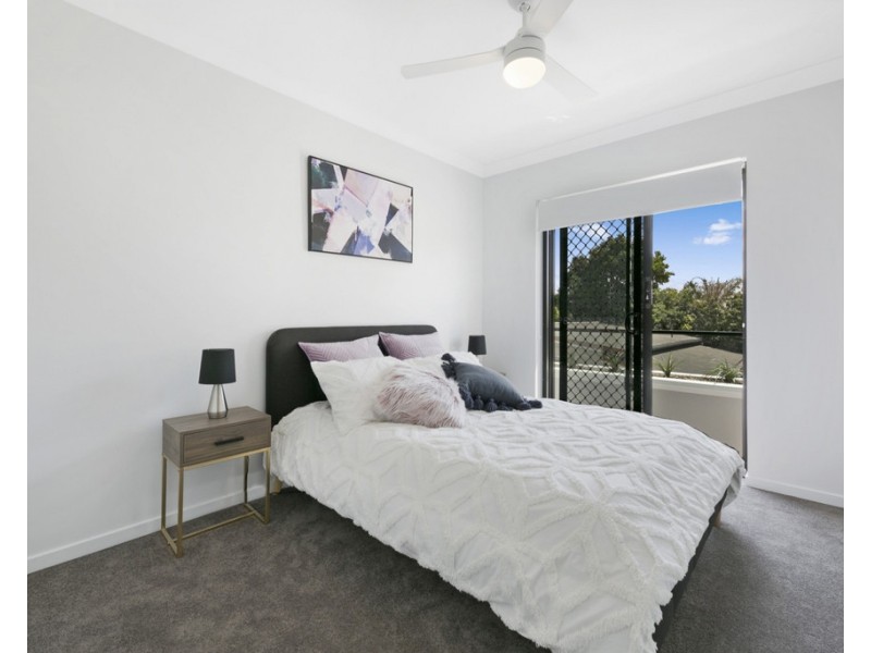 1/23 Minnie Street, Southport QLD 4215