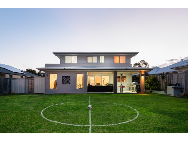 24 Peregrine Crescent, Coomera QLD 4209