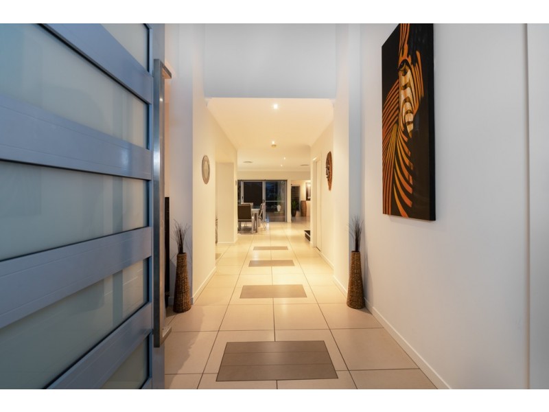 24 Peregrine Crescent, Coomera QLD 4209