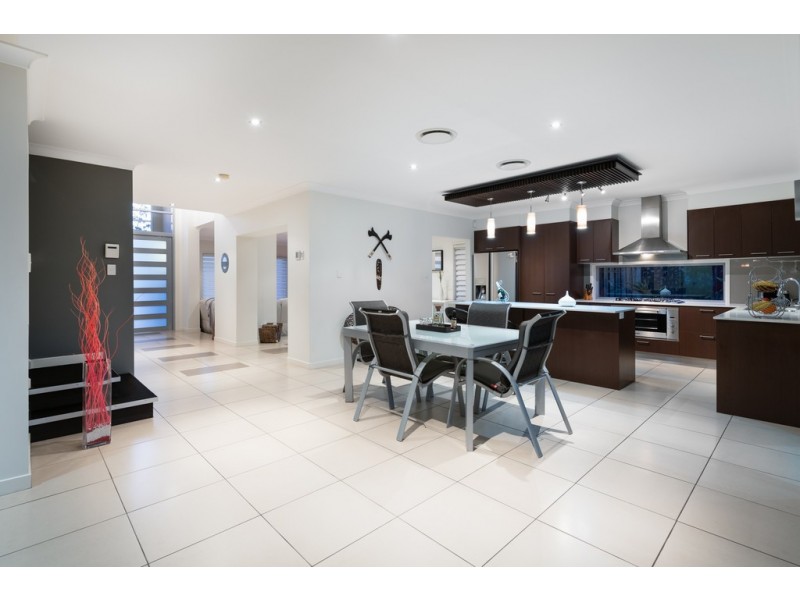 24 Peregrine Crescent, Coomera QLD 4209