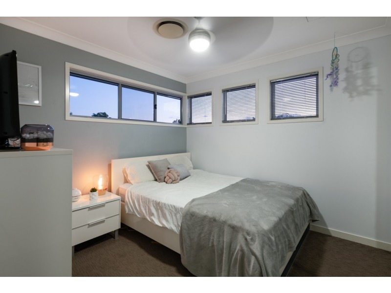 24 Peregrine Crescent, Coomera QLD 4209