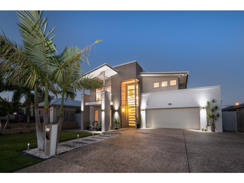 24 Peregrine Crescent, Coomera QLD 4209