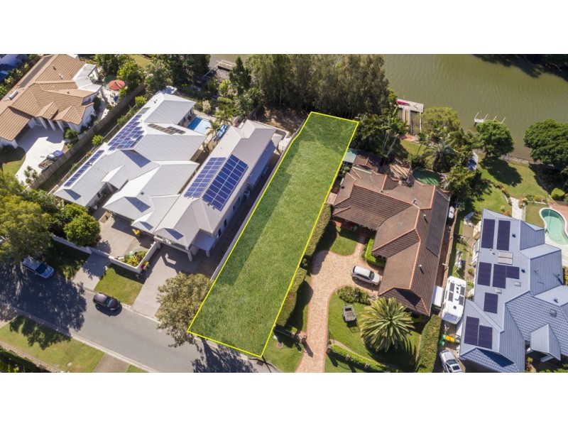 10A Saltwater Terrace, Helensvale QLD 4212