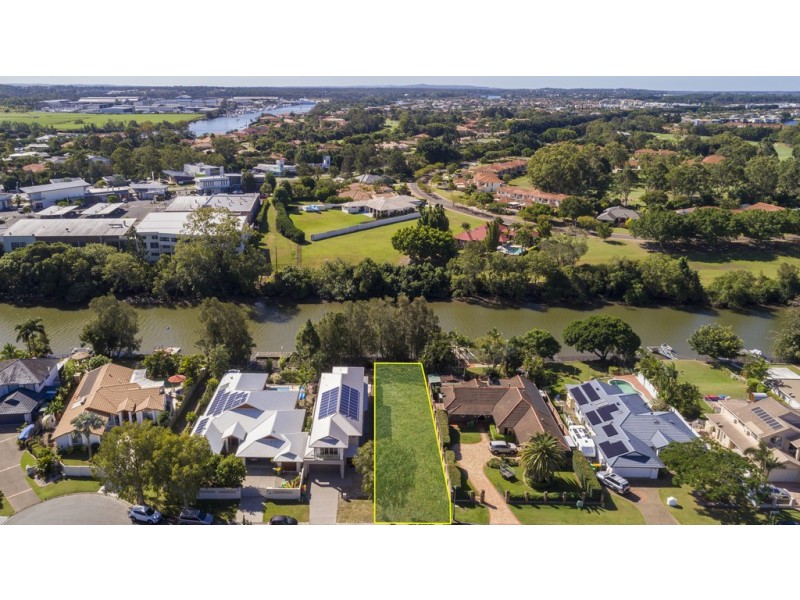 10A Saltwater Terrace, Helensvale QLD 4212