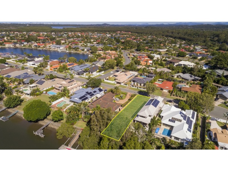 10A Saltwater Terrace, Helensvale QLD 4212