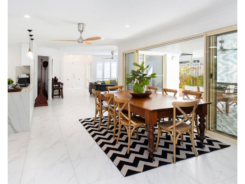 30 Zac Avenue, Coombabah QLD 4216