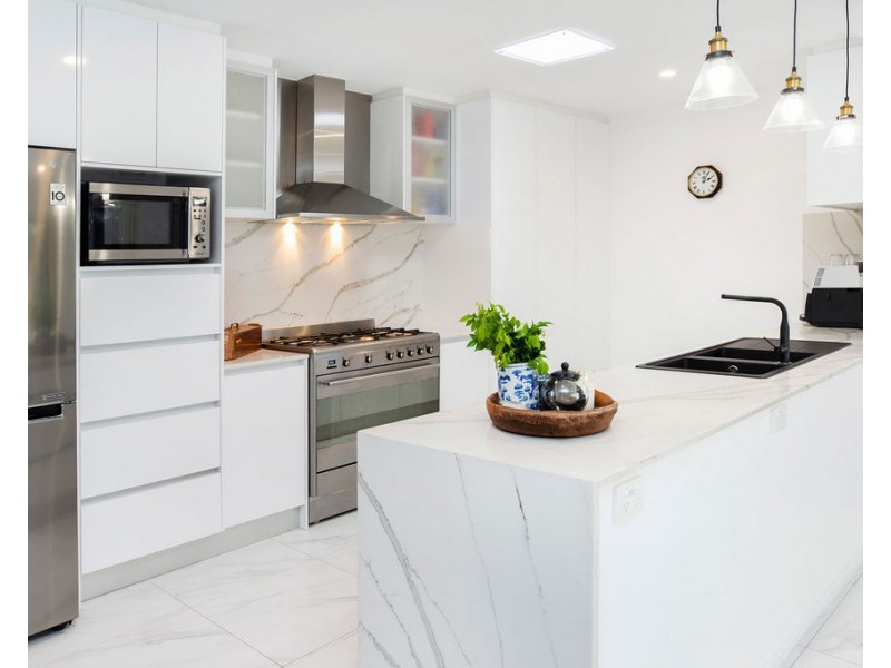 30 Zac Avenue, Coombabah QLD 4216