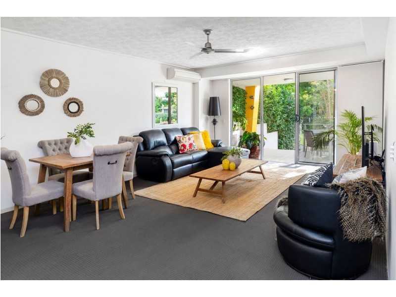 113/64 Sickle Avenue, Hope Island QLD 4212