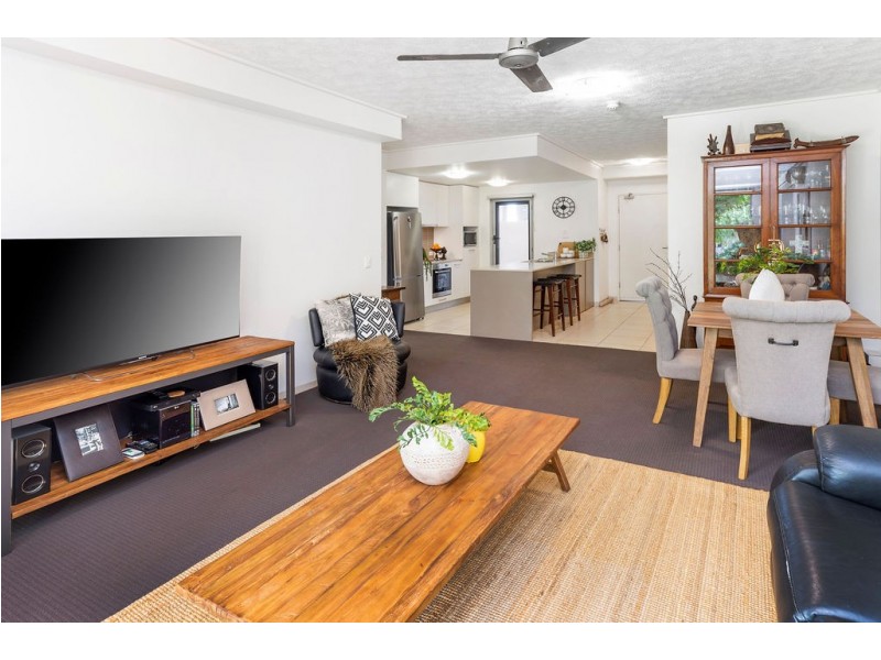 113/64 Sickle Avenue, Hope Island QLD 4212