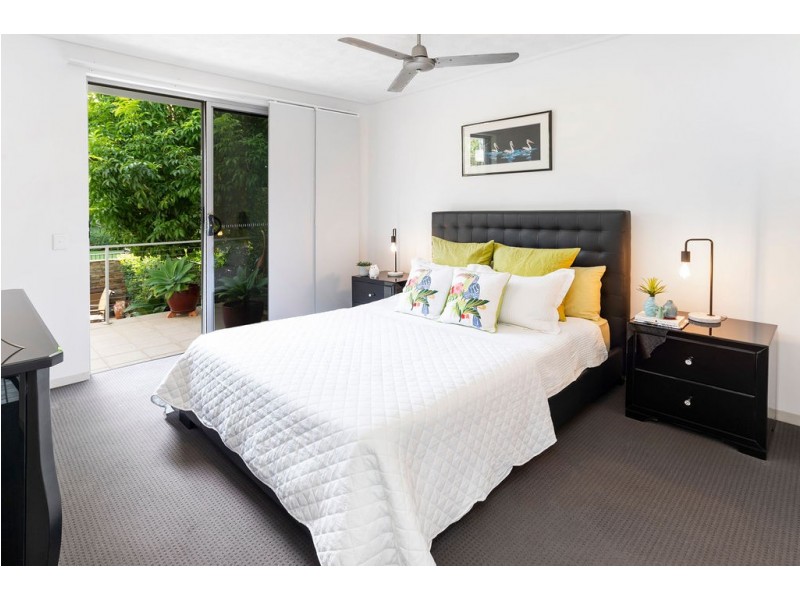 113/64 Sickle Avenue, Hope Island QLD 4212