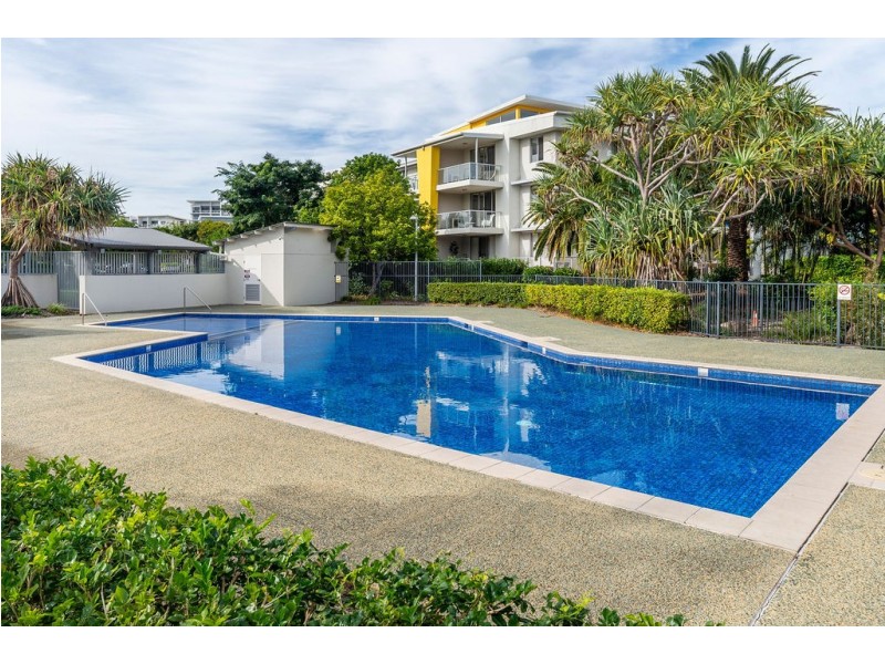 113/64 Sickle Avenue, Hope Island QLD 4212