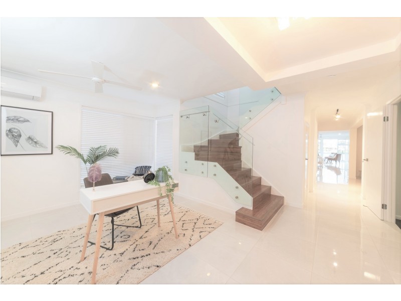 88 The Peninsula, Helensvale QLD 4212