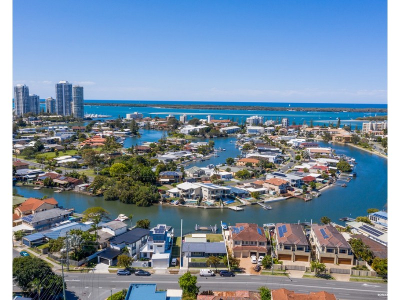 59 Hollywell Road, Biggera Waters QLD 4216