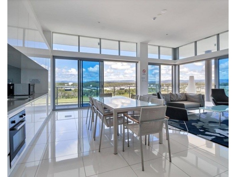 703/15 Compass Drive, Biggera Waters QLD 4216