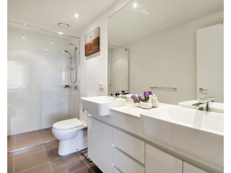 703/15 Compass Drive, Biggera Waters QLD 4216