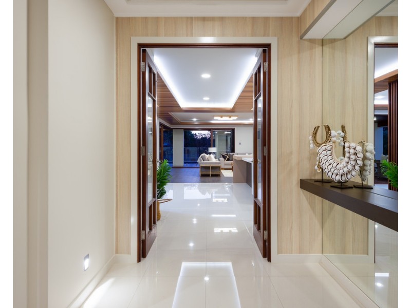 2303 Vardon Lane, Sanctuary Cove QLD 4212