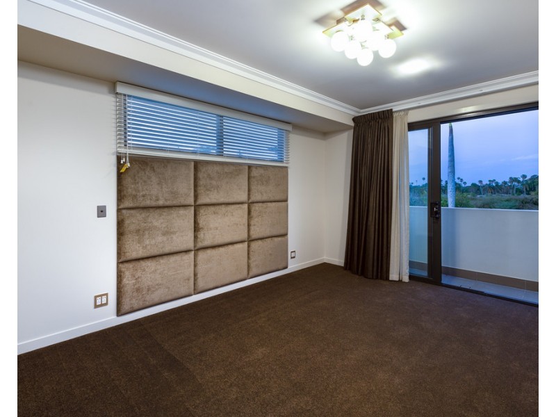 2303 Vardon Lane, Sanctuary Cove QLD 4212