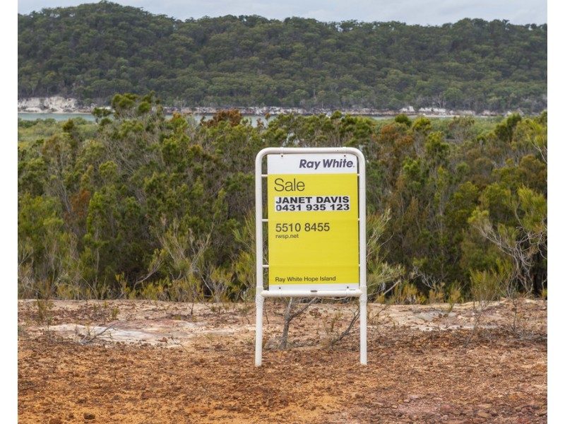 32 Moreton Outlook, Russell Island QLD 4184