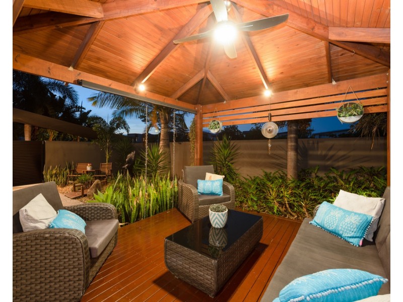 15 River Links Boulevard East, Helensvale QLD 4212