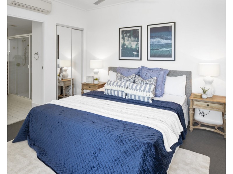 612/64 Sickle Avenue, Hope Island QLD 4212