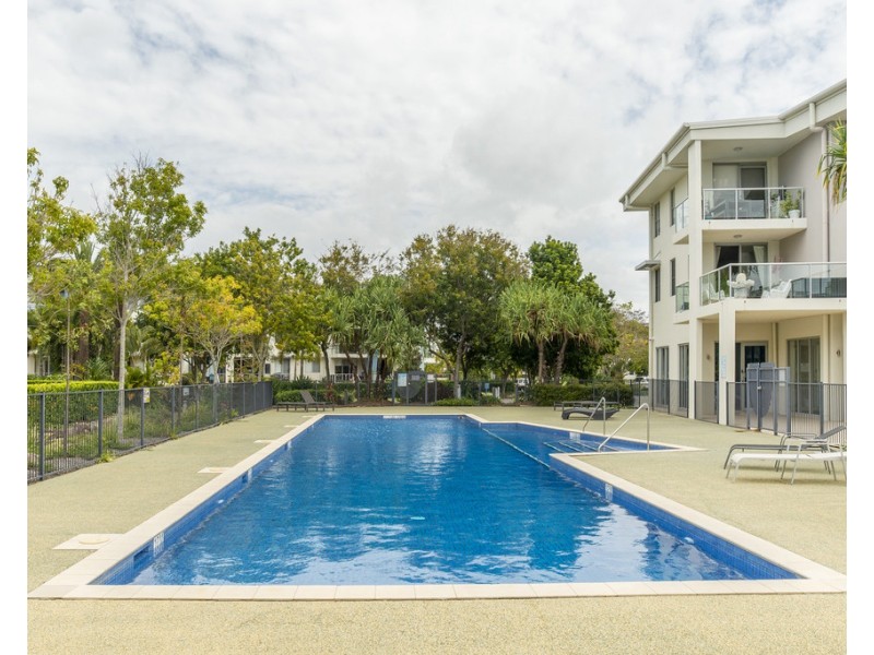612/64 Sickle Avenue, Hope Island QLD 4212