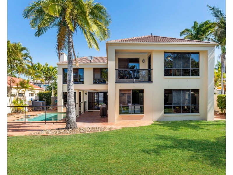 1639 Riverdale Drive, Hope Island QLD 4212