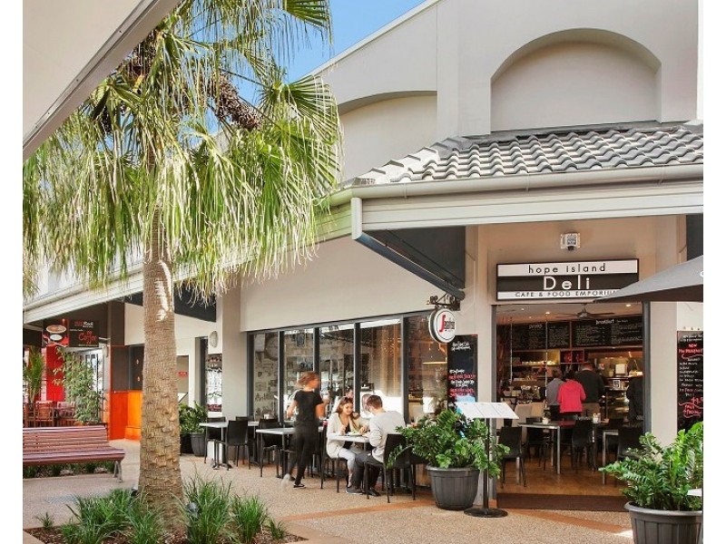 52 Harbourview Drive, Hope Island QLD 4212