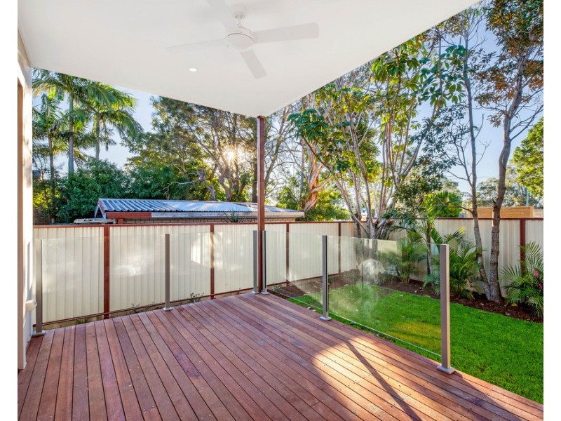 1/49 Milton Avenue, Paradise Point QLD 4216