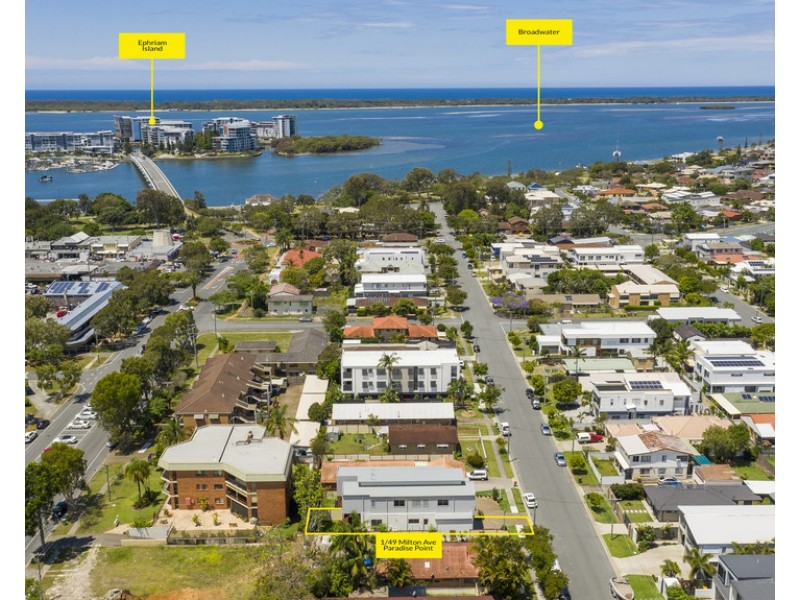 1/49 Milton Avenue, Paradise Point QLD 4216