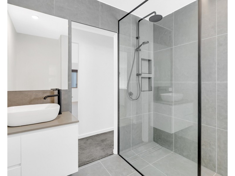 9/504 Marine Parade, Biggera Waters QLD 4216