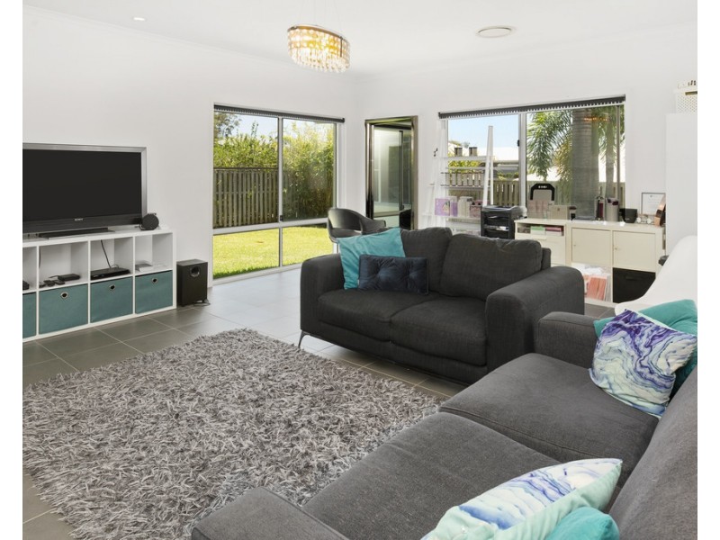 11 Conestoga Way, Upper Coomera QLD 4209