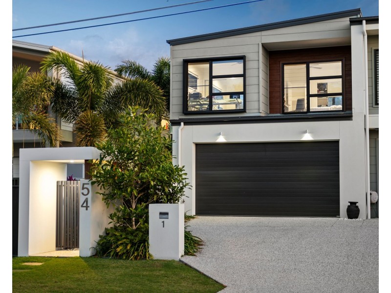 1/54 Milton Avenue, Paradise Point QLD 4216