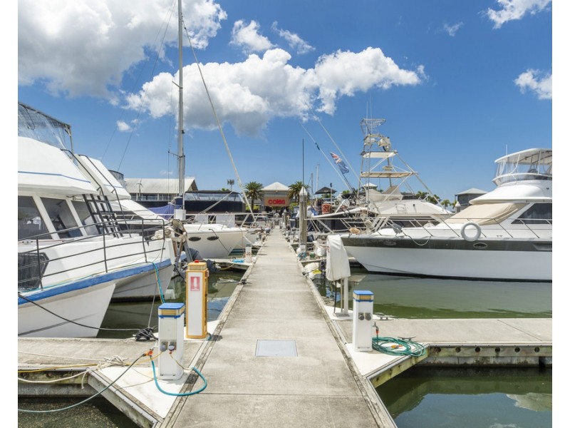 Marina Berths Hope Island Resort Marina, Hope Island QLD 4212