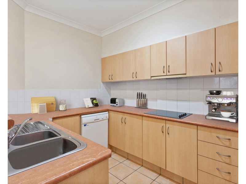 53 Sheffield Circuit, Pacific Pines QLD 4211
